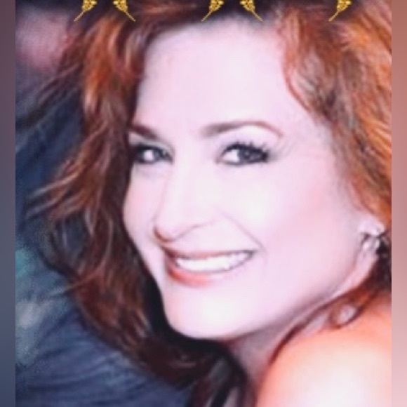 Meet your Posher, Kimberly - Picture 1 of 1